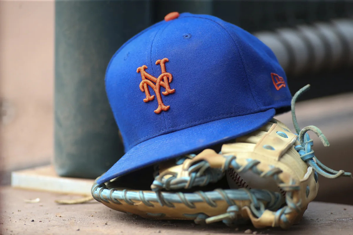 Former Mets Outfielder Butch Huskey Dies at 54