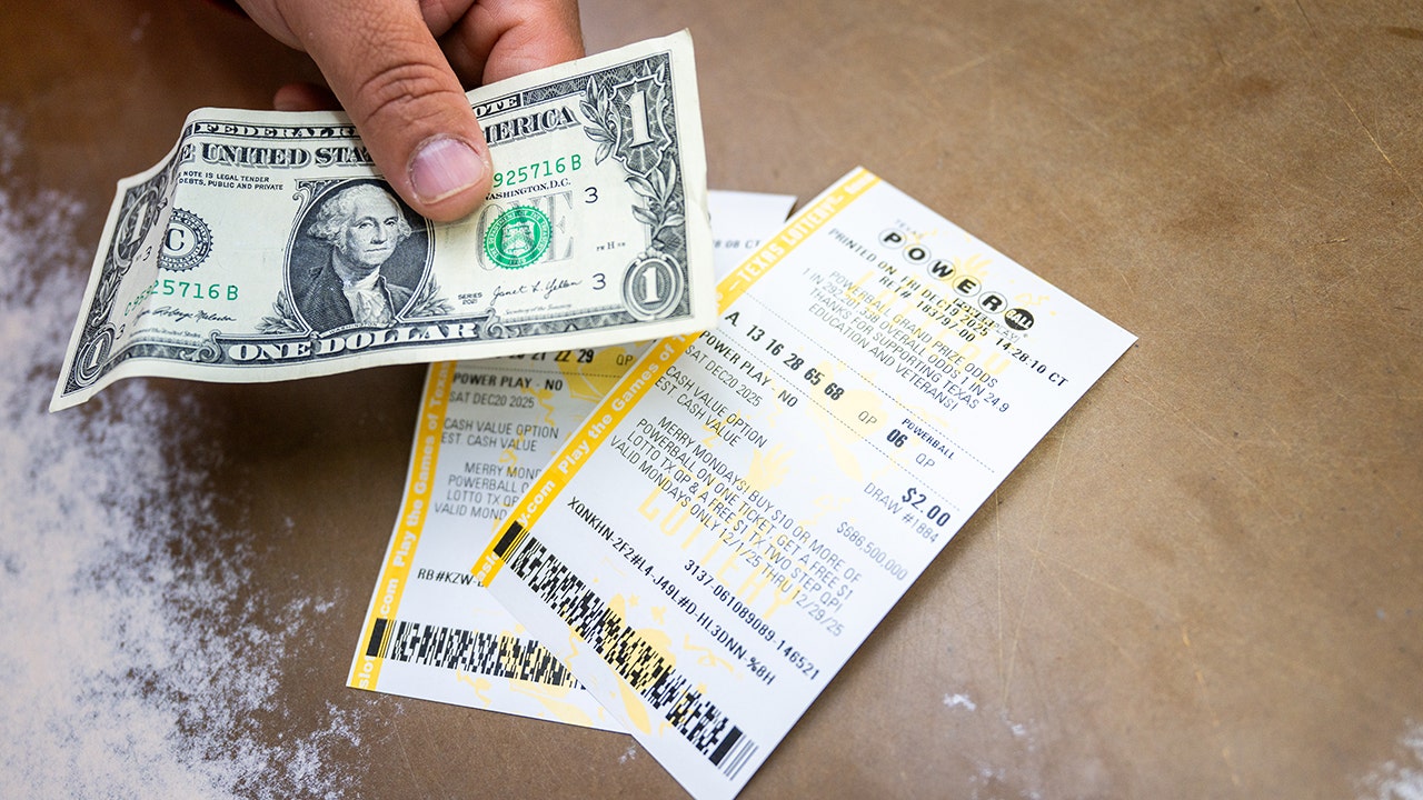 Powerball Jackpot Soars to $786M, Ninth-Largest in Game History