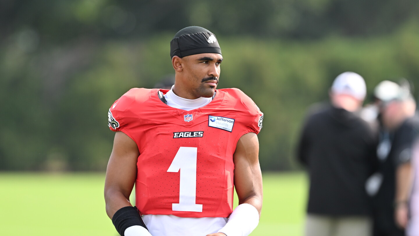 Philadelphia Eagles Practice Interception Highlights Jalen Hurts and Quinyon Mitchell