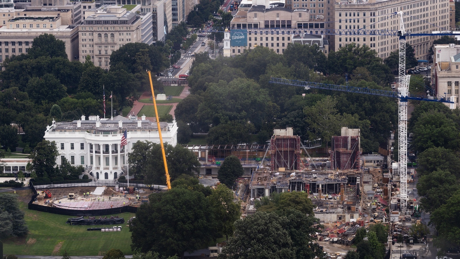 Trump Administration Appeals to Supreme Court Over Blocked $400M White House Ballroom Project
