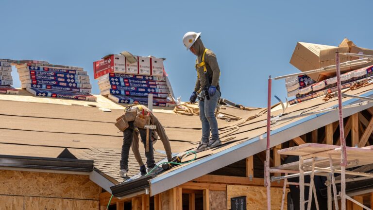 House Bill Proposes Age 60 Social Security for Manual Laborers