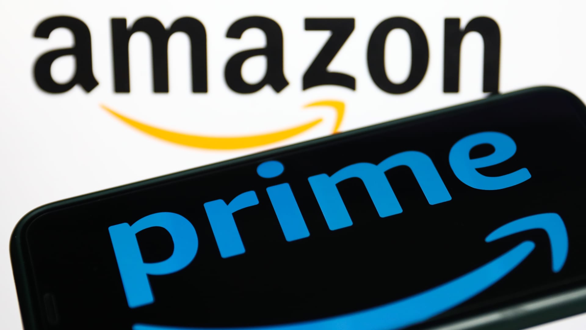 FTC Mandates Automated $200 Amazon Prime Payouts, Targeting 'Dark Pattern' Subscriptions