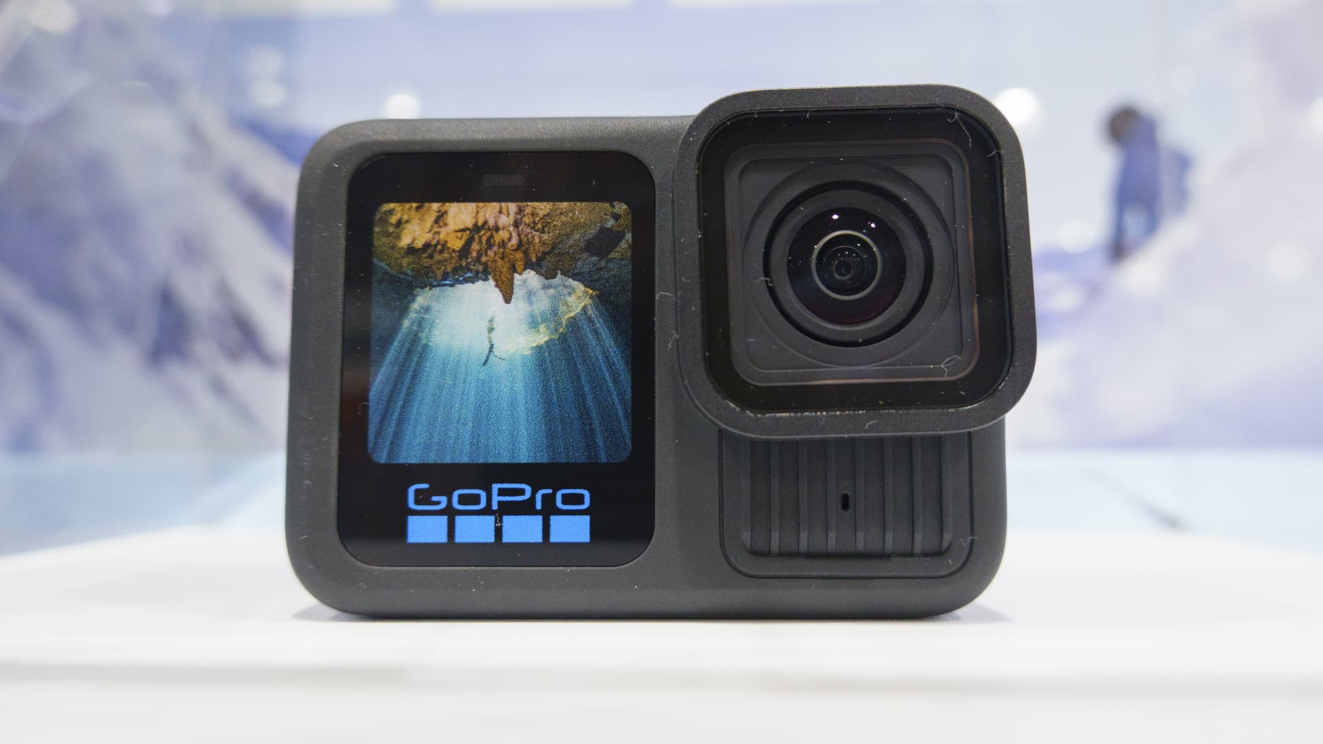 GoPro’s Strategic Pivot: AI Data Centers and Defense Integration via Starman Optical Merger