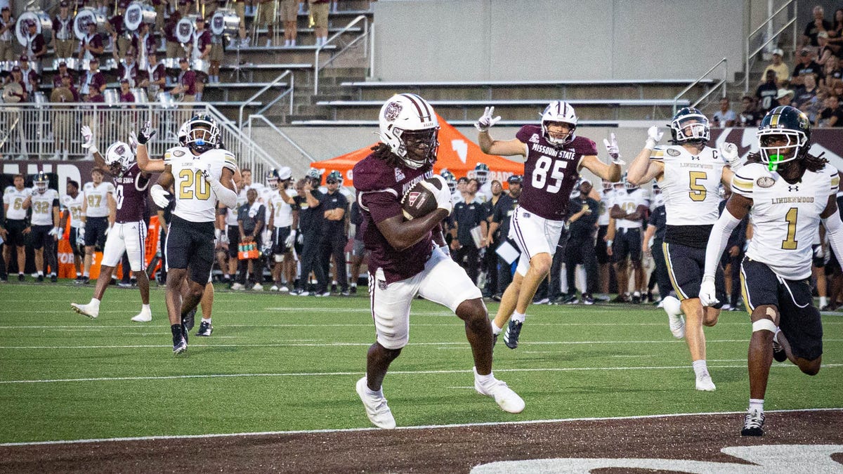 Advanced Offensive Metrics: Missouri State’s Multi-QB Strategy Overpowers Lindenwood