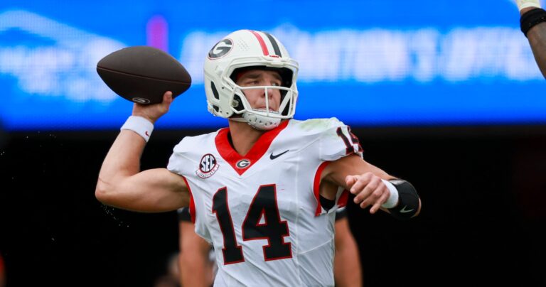 Georgia vs Arkansas Week 3: SEC Clash Preview and Odds