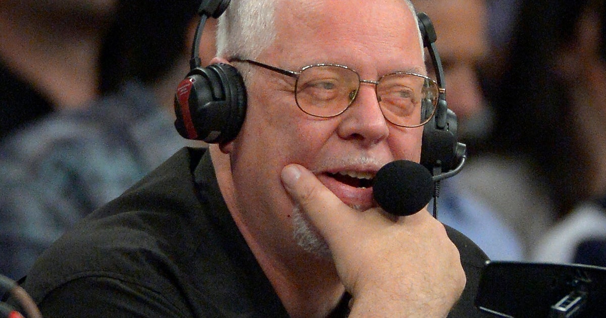 Lawrence Tanter, Iconic Voice of the Lakers, Dies at 76