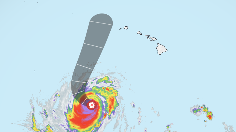 Hurricane Lowell Threatens Hawaii as Kauai Braces