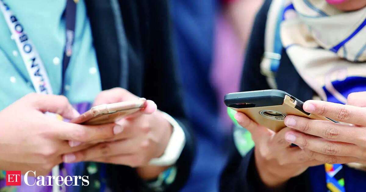 Gen Z's Networking Hesitation Creates Significant Career Opportunity Gap