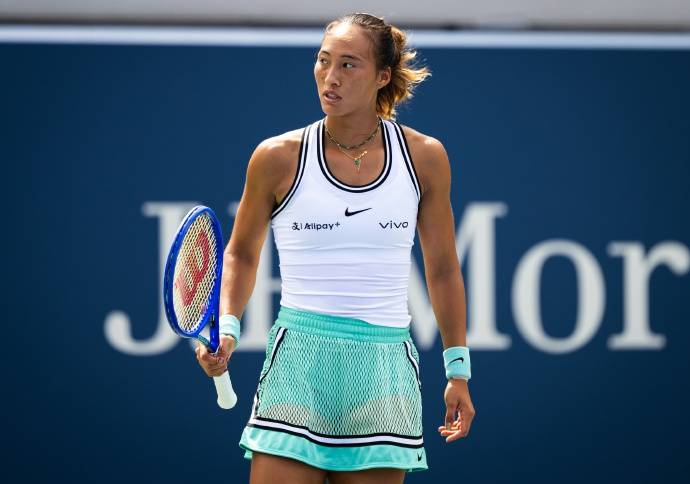 Zheng Qinwen Faces Iga Swiatek in US Open Fourth Round