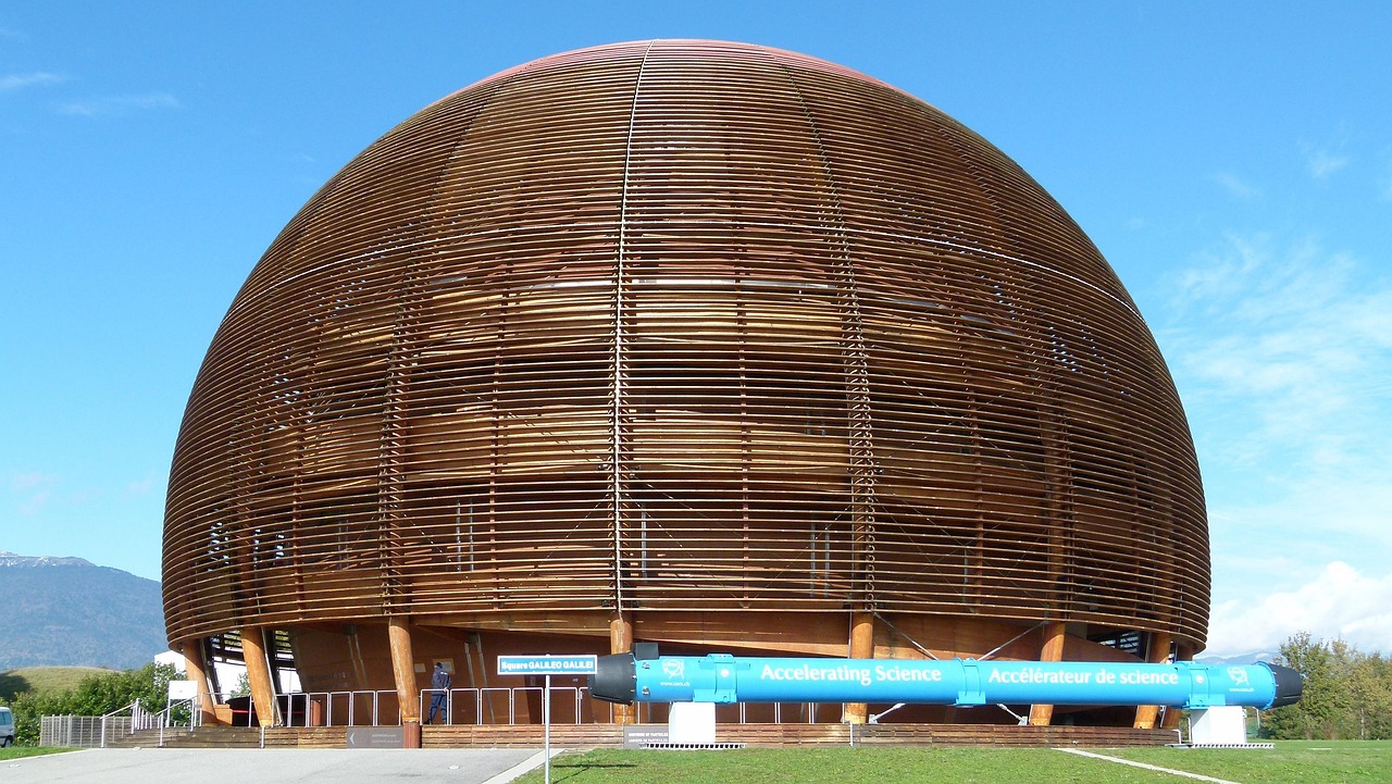 CERN Observes Quantum Entanglement in Z-Boson Pairs at TeV Scales
