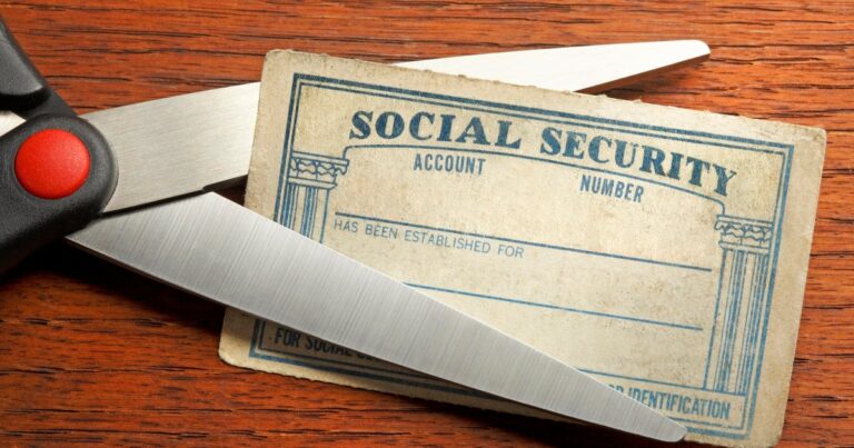 Social Security Payroll Tax Hike Faces Severe Feasibility Hurdles