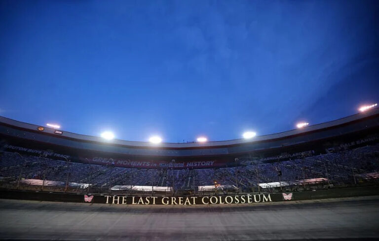 Kyle Larson Awarded Bristol Pole as Rain Sets Bass Pro Shops Night Race Grid