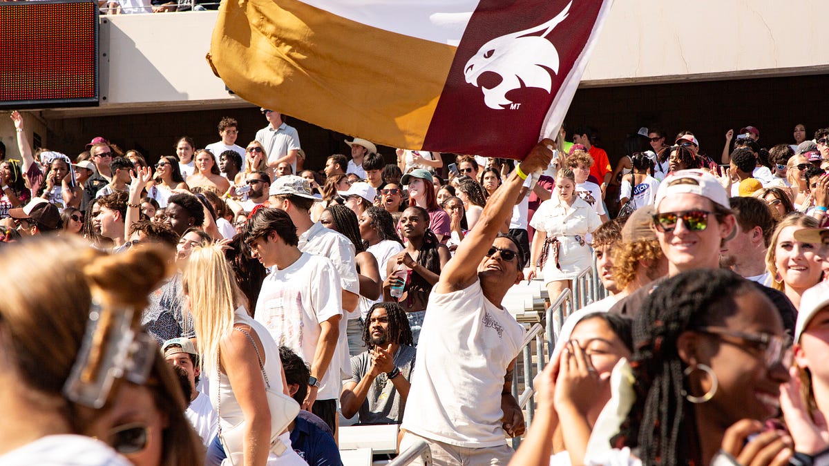 Texas State Faces UTSA in High-Stakes Regional College Football Clash