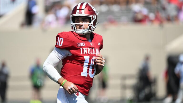 Week 3 College Football: Top-10 Showdowns, Lines & Analysis