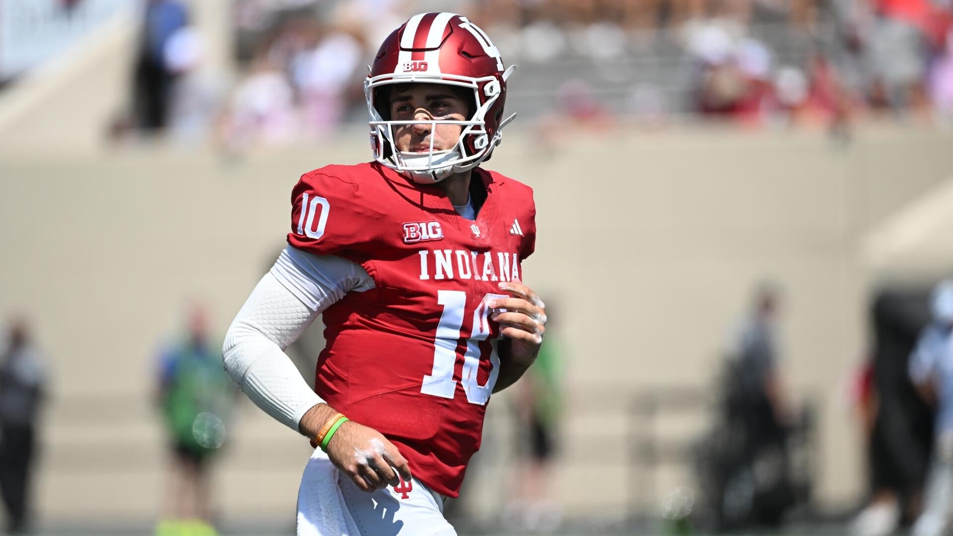 Week 3 College Football: Top-10 Showdowns, Lines & Analysis