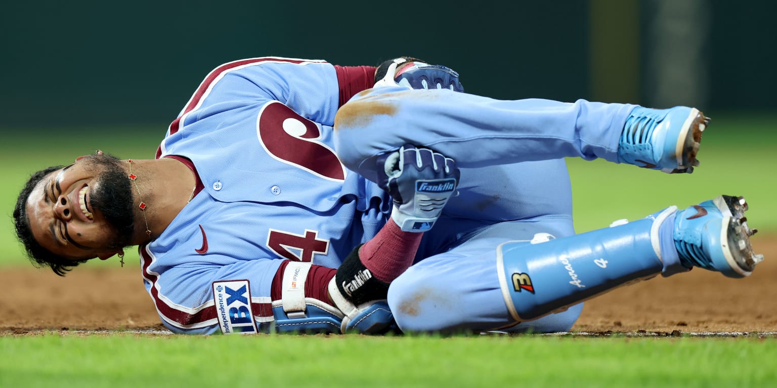 Luis Arraez Sprains Ankle, Ejected in Phillies' 5-1 Loss to Brewers