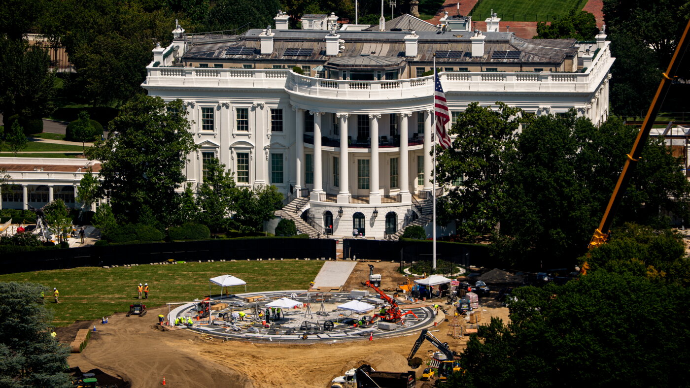 SCOTUS Permits $300M White House Expansion; Roberts Dissents on Institutional Preservation