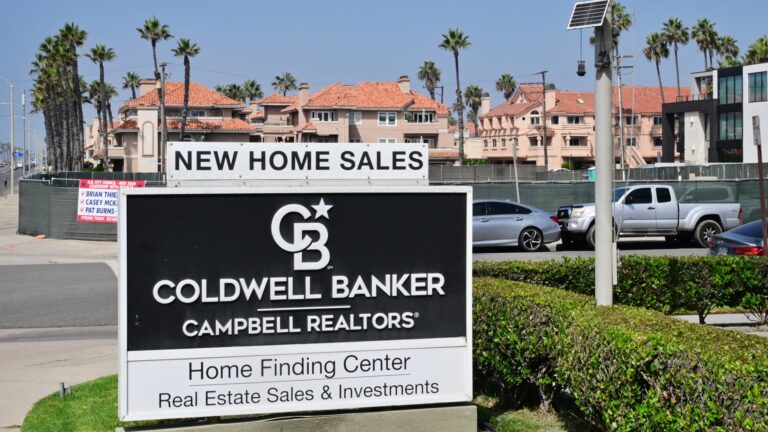 Mortgage Rates Surge to Multi-Year Highs, Halting Home Purchases and Refinancing