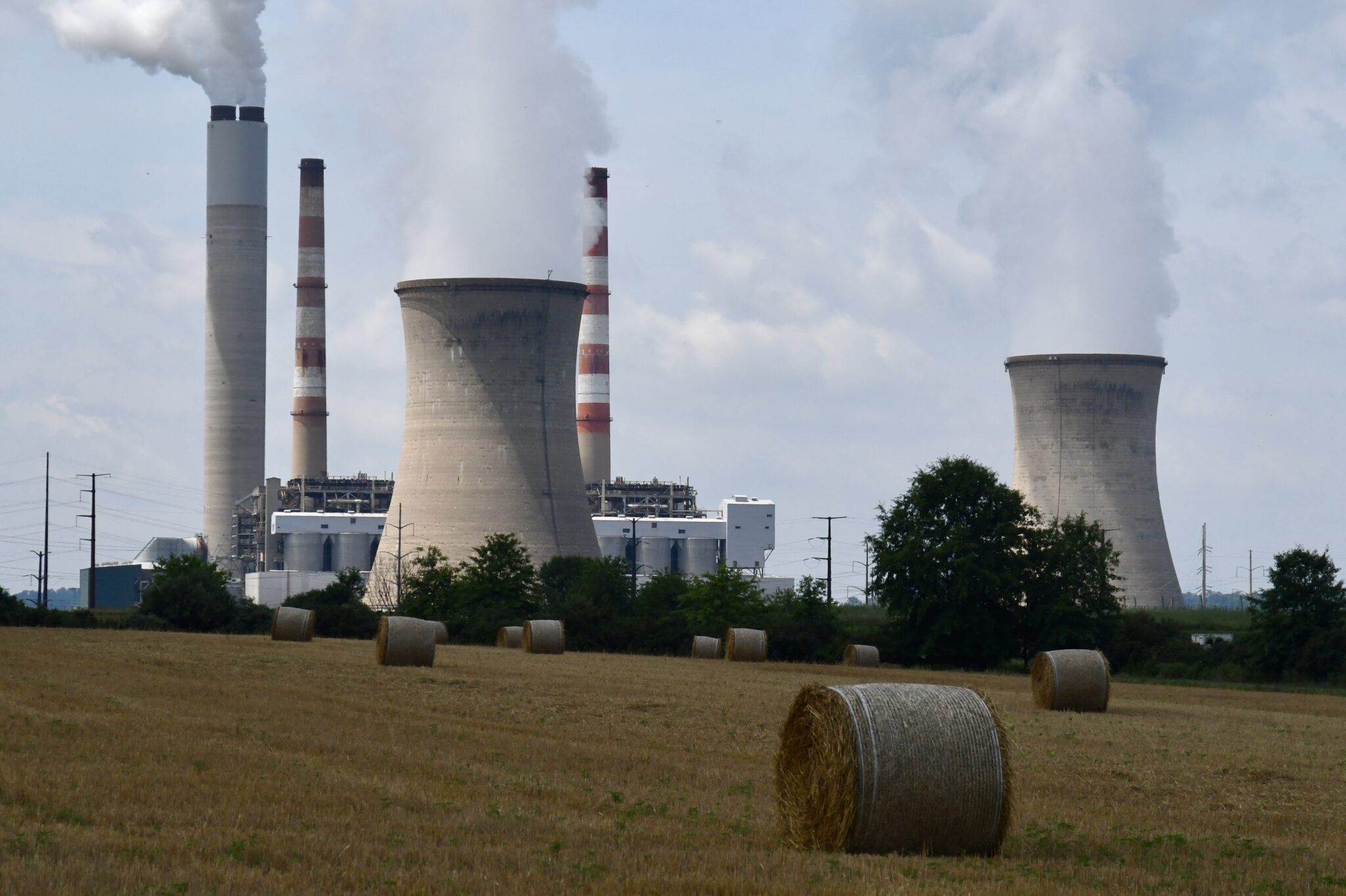 PJM Issues Emergency Alerts and Obtains Federal Waivers to Stabilize Regional Grid