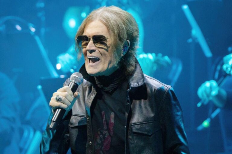 Glenn Hughes Recovers from 10-Hour Repeat Open-Heart Surgery, Solidifying Touring Retirement
