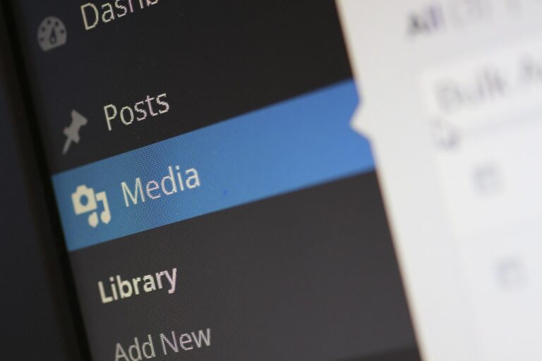 Client-Side Rendering Vulnerabilities in Syndicated Content Delivery