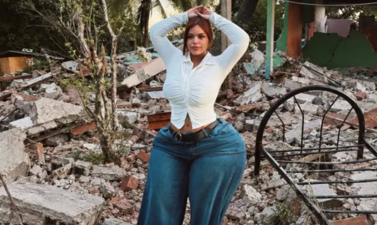 Influencer's Panama Earthquake Photos Ignite Debate on Aid Optics and Social Media Ethics