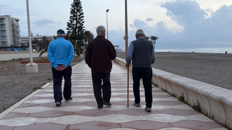 Spain Contributory Pension Outlay Hits Record €14.54B Amid Widening Cohort Disparities